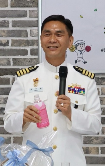 학군단장.jpg